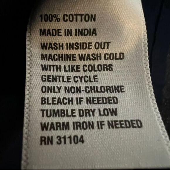 NWT Crown & Ivy Navy cotton
lace top, size S - Picture 10 of 13